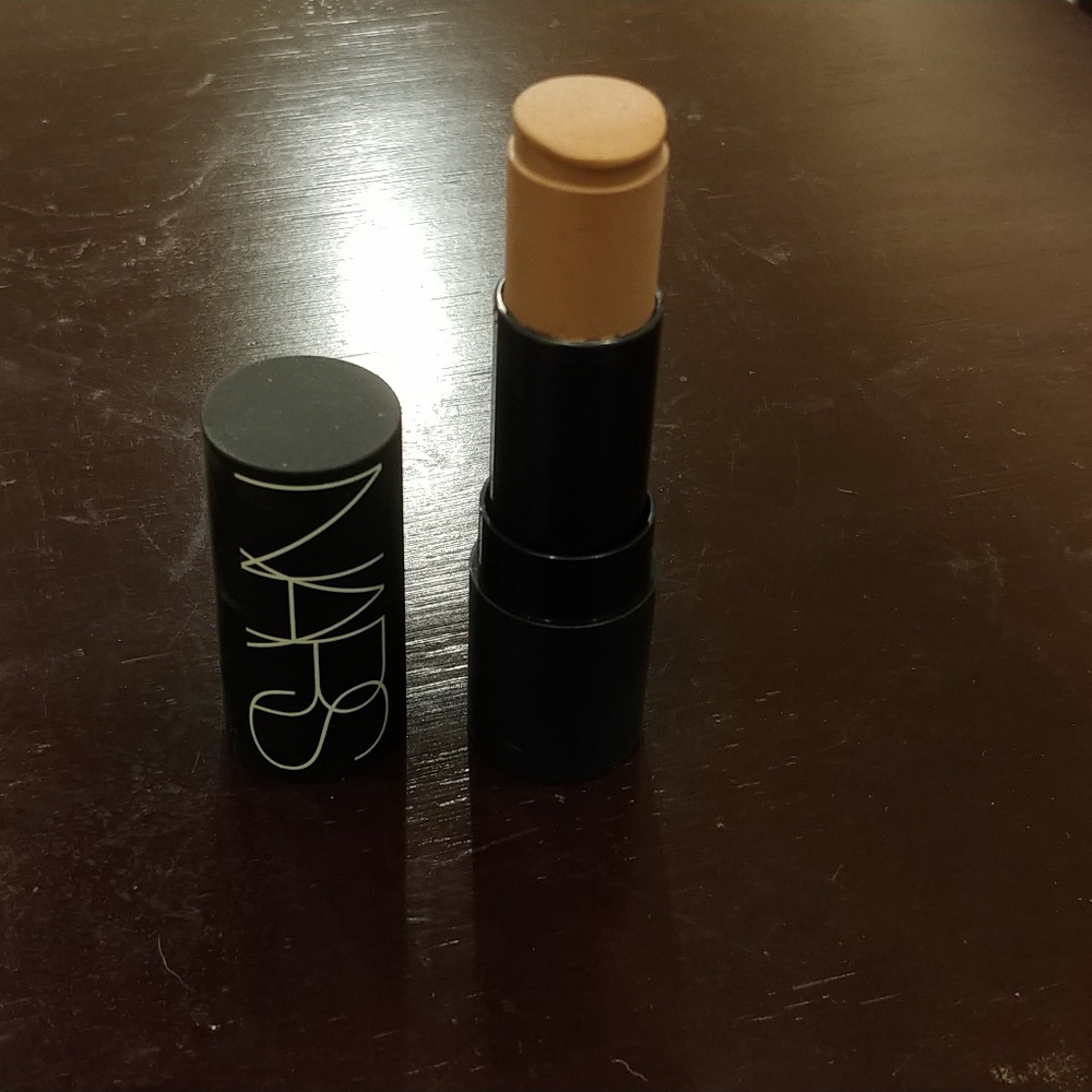 Nars Matte Multiple - Picture 2 of 2